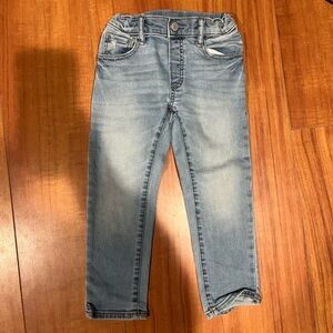Stretch slim taper jeans